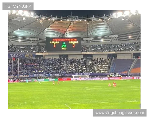 广州足球队的奋斗历程与大师赛的荣耀之路探秘 广州足球队的奋斗历程与大师赛的荣耀之路探秘