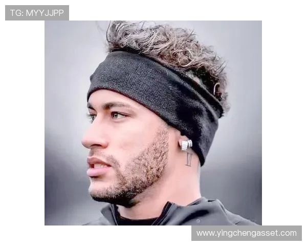 足球明星日常穿搭揭秘时尚风格与个性选择全解析