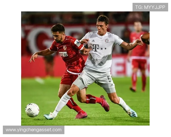 拜仁慕尼黑足球明星队员盘点及其在球队中的重要角色分析 拜仁慕尼黑足球明星队员盘点及其在球队中的重要角色分析